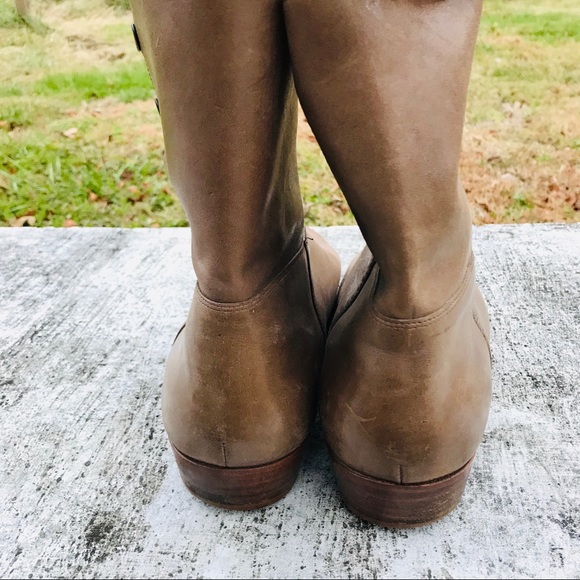 Vintage Taupe Leather Boots - Picture 6 of 8
